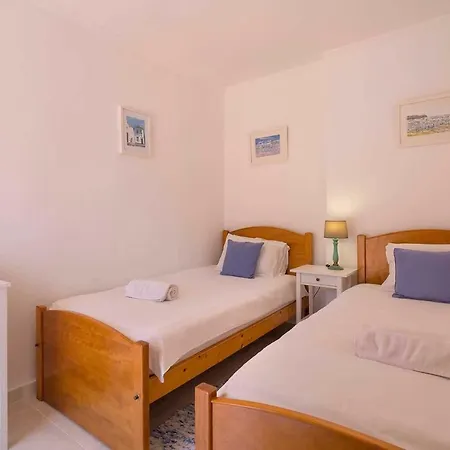 Vivary Vale do Lobo